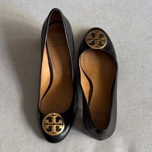 Tory Burch Black Heels with Gold Logo size 9